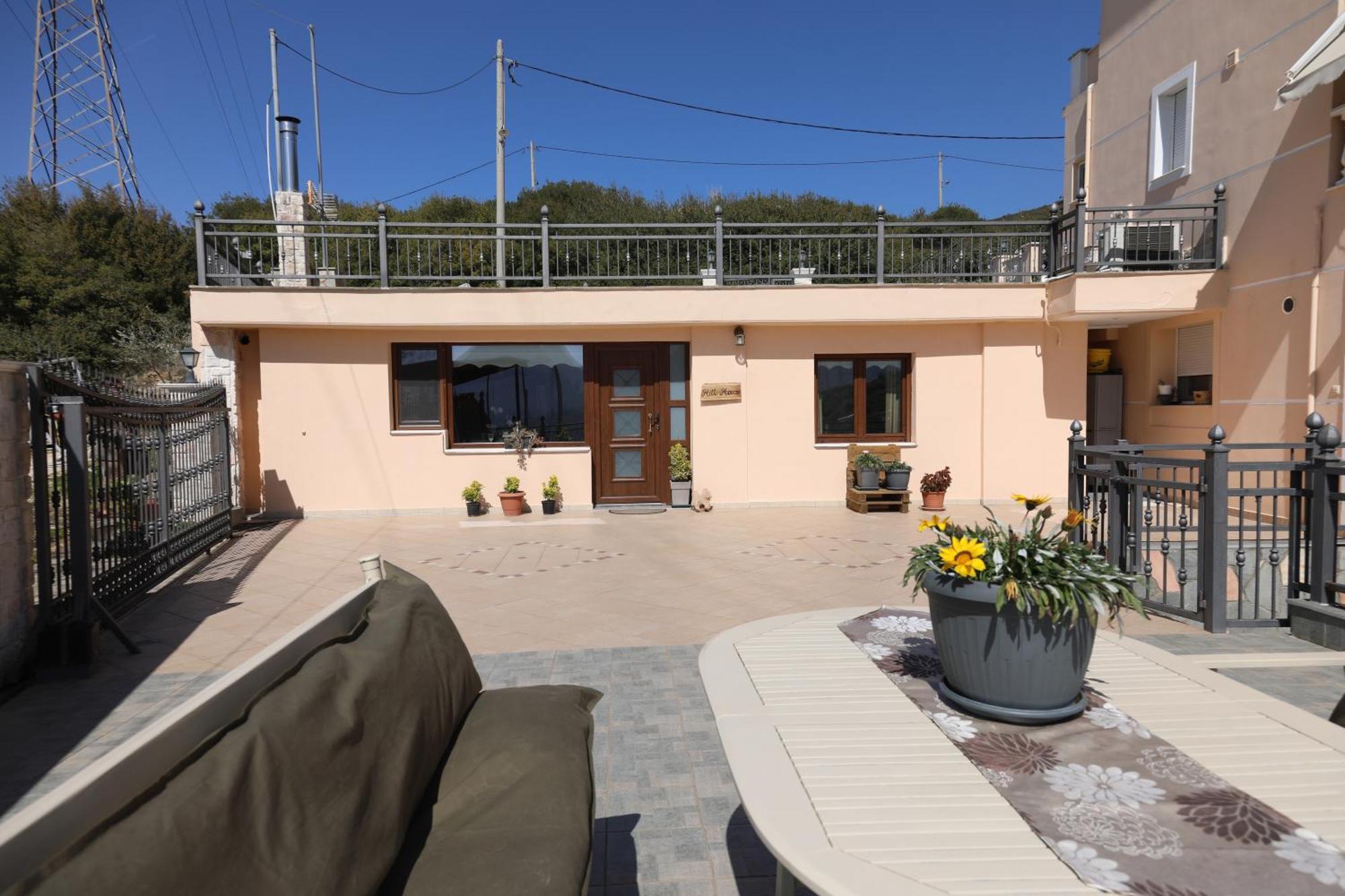 Hill House Apartment Kavala Exterior photo